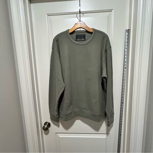 Jachs New York size XL  Men’s Olive Crewneck pullover Sweater LIKE NEW. Stretchy